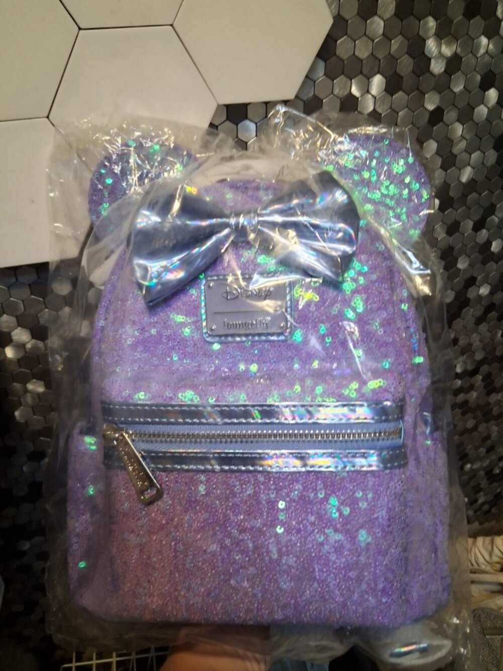 Loungefly Disney Minnie Mouse Purple Sequin Mini Backpack WDBK1989 NWT